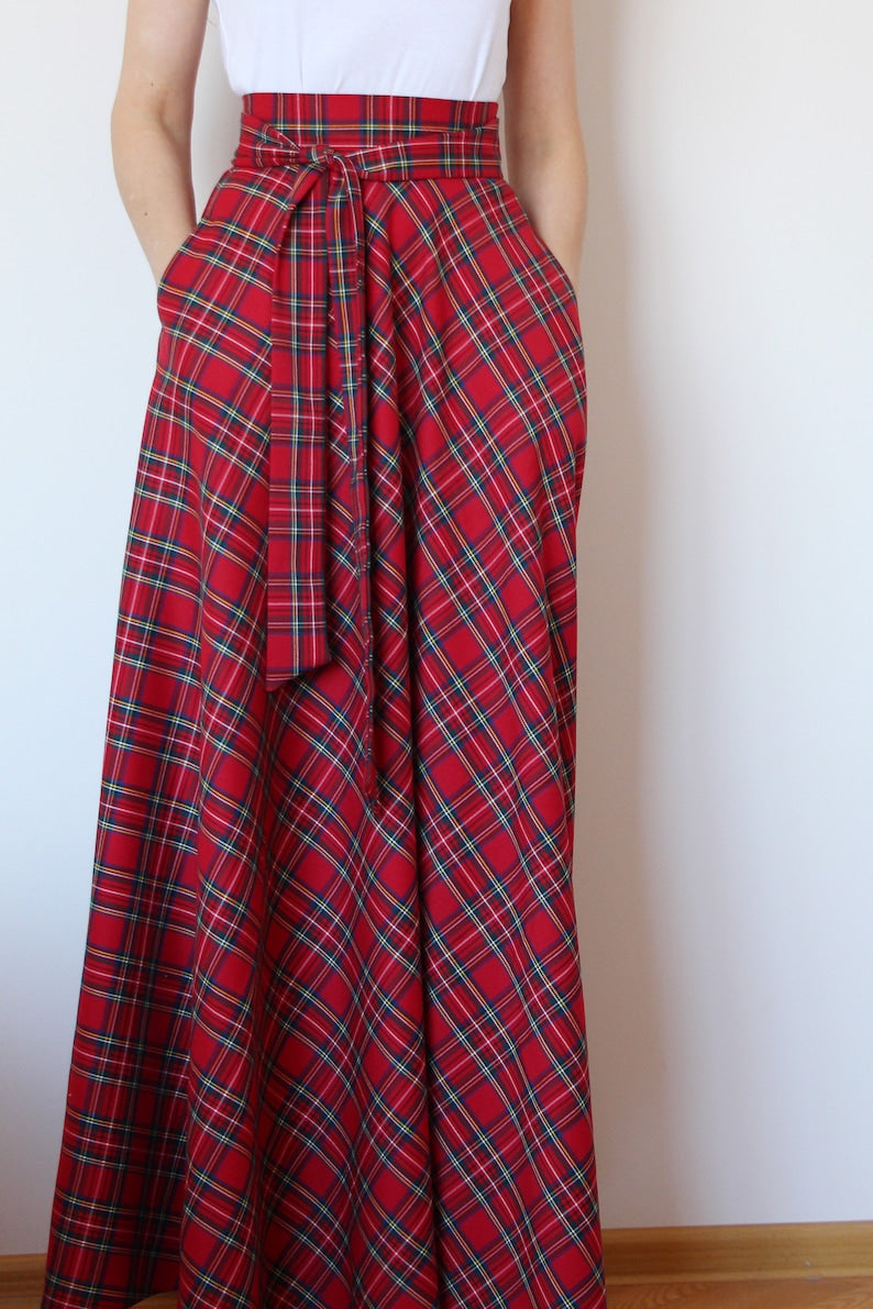 Red tartan maxi skirt Red plaid maxi skirt Red maxi skirt with pockets Red long skirt Red long plaid skirt Long woman skirt Maxi Skirt
