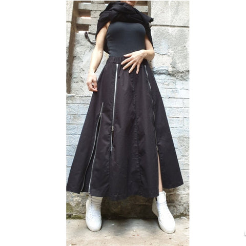 Gabardine Skirt with Metal Zipper & Wide Elastic Waist – Casual or Formal