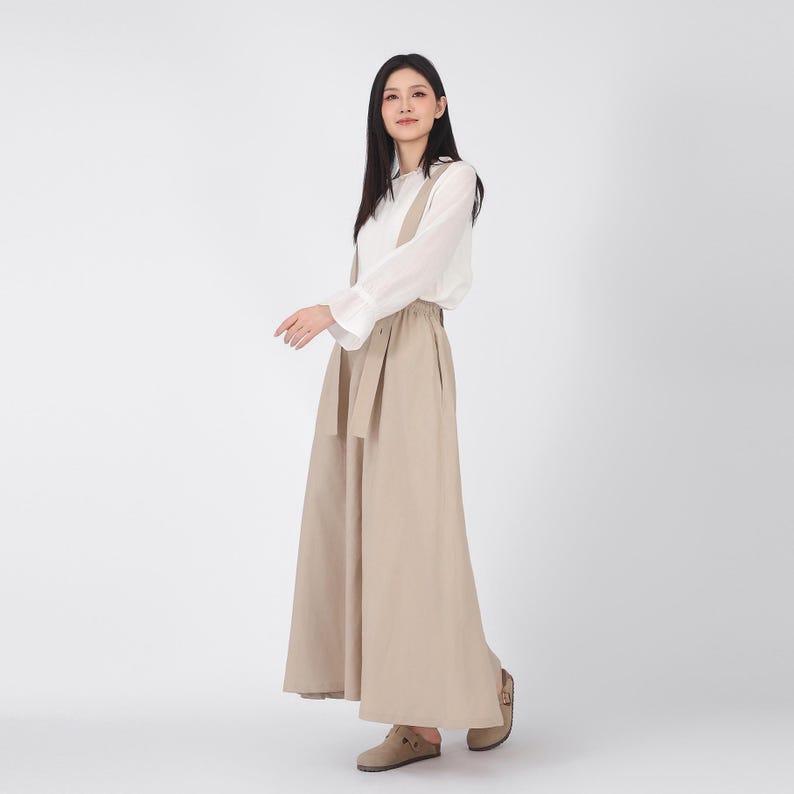 Elegant Cloche Skirt with Removable Straps & Side Pockets – 3 Sizes Available